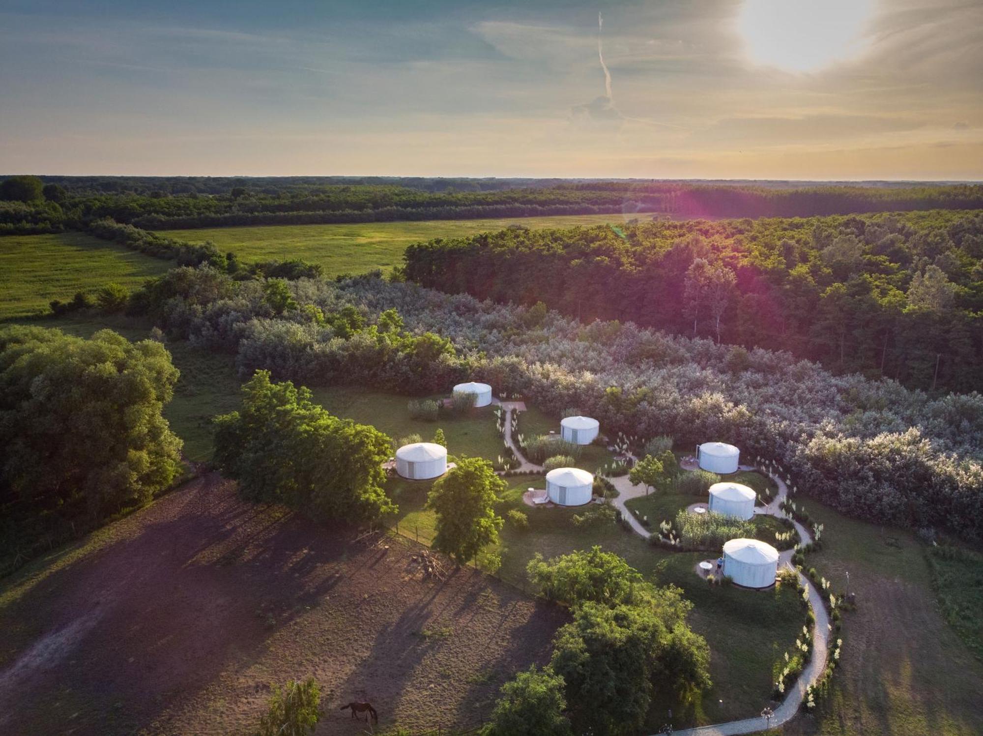 Homoki Lodge Bed & Beyond Glamping (Adults Only) Ruzsa 외부 사진