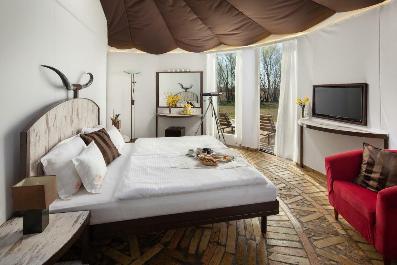 Homoki Lodge Bed & Beyond Glamping (Adults Only) Ruzsa 외부 사진